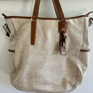Tumi Voyageur Lucerne Purse - Snakeskin Pattern